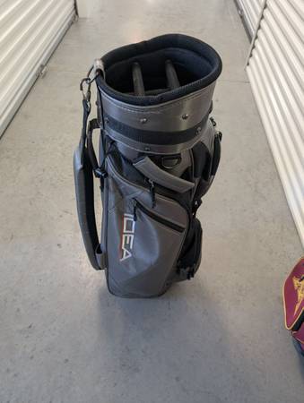 Adams Idea Cart Bag 1