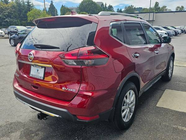 2018 Nissan Rogue SV 5N1AT2MV1JC723932 - $17,999 (For the Top Pre-owned Selection in the s)63469750546305124