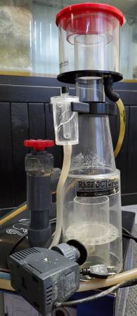 Reef Octopus Classic Protein Skimmer for Aquarium 1