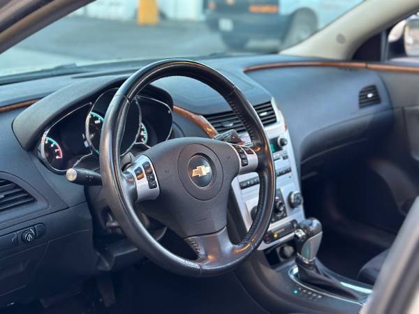 2009 CHEVY MALIBU - $4,500 (Brooklyn)63614469825537121