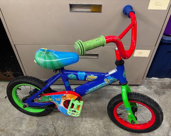 Small First pedal bike for child 1