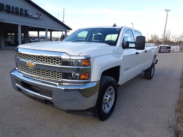 2019 Chevy Silverado 3500HD Crew Cab 4x4 1