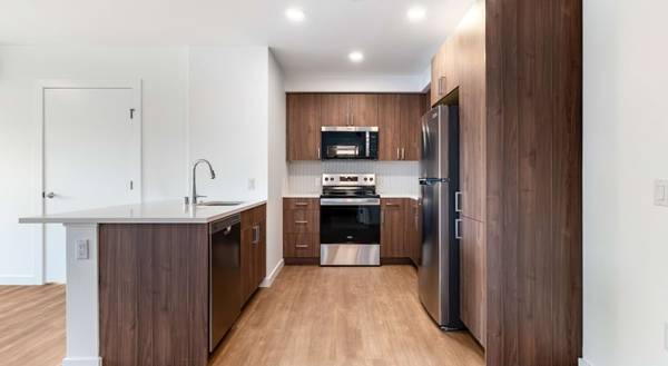 Mini-Split Air Conditioning, Decks and balconies, 1