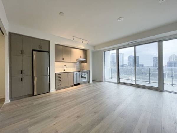 WEST CONDO: Bright 2 Bedroom+Den/2 Baths Corner Condo For Rent Toronto 4