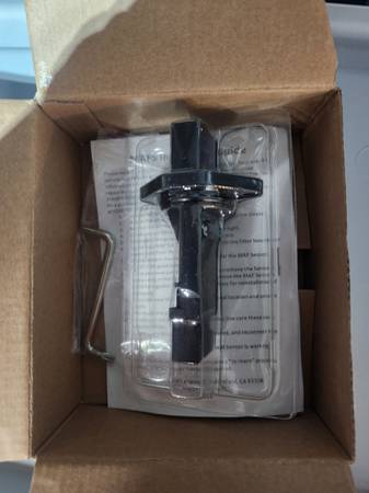 Porsche 911 (986) Mass Air Flow Sensor 1