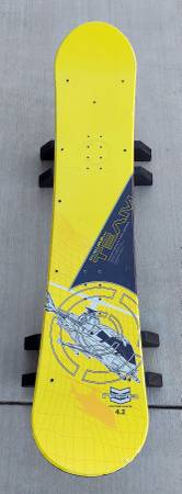 Nuevo banco-banco de SNOW BOARD "Future Team" para interiores y exteriores, 56" de ancho - ¡¡GENIAL!! - $119 (Manteca, Ca.)63471206479619121