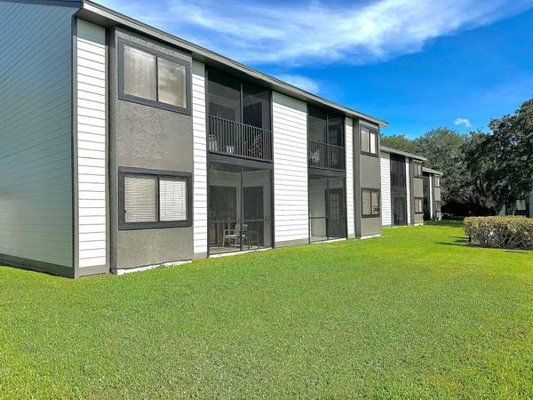 $1,425 / 1br - 740ft2 - 1 BED / 1 BATH APARTMENT – AVAILABLE NOW! (MELBOURNE,)63823720825091122