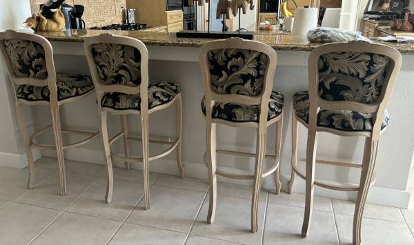 Barstools -4 each 1