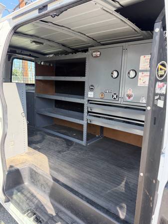 2007 Chevrolet Express 2500 - Photo 14