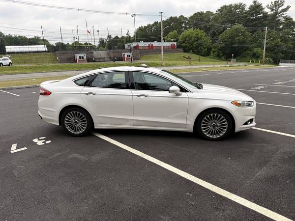 2013 Ford Fusion Titanium AWD – Only 68k mi, Fully Loaded, Clean Title - $12,000 (Wakefield)63615364324481123