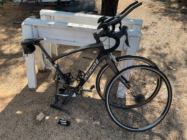 Specialize Roubaix crashed 1