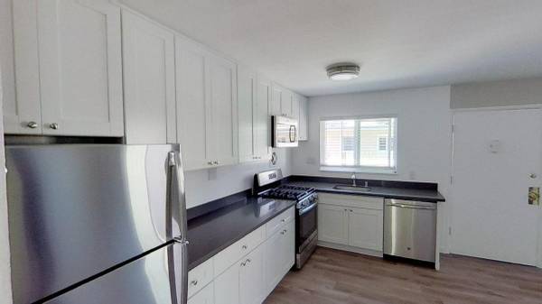 $1,995 / 1br - 525ft2 - Laundry Facilities, Car Port, Dog Park, Cable/Satellite (oakland piedmont / montclair)63671991553153120