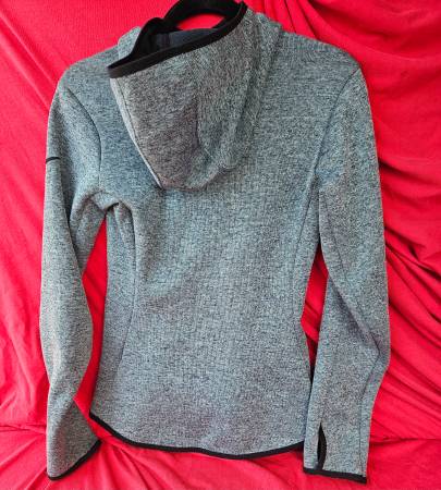 Chaqueta con capucha NIKE para mujer, talla grande, azul - $25 (Tacoma)63439448619265123