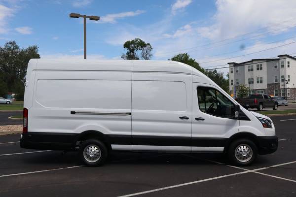 Ford Transit AWD 2023 de tracción en las cuatro ruedas Van 250 - $41,999 (Victory Motors of Colorado)63619899140225122