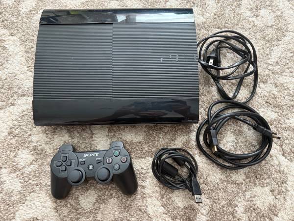 Playstation 3 super slim 500gb console 1
