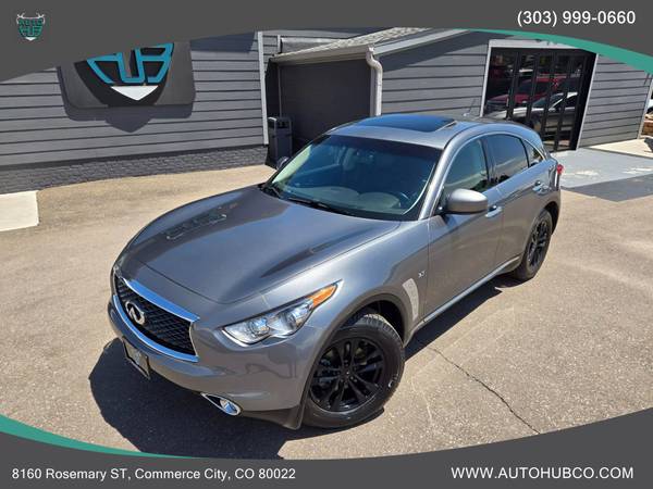2017 INFINITI QX70, 3.7 AWD - $16,900 (AUTO HUB)63612321004417121