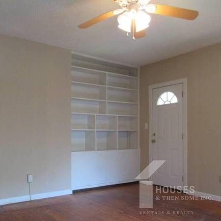$975 / 2br - 1564ft2 - Country Charm w/Lots of Room!!  Make this Spacious 2/1 Yours Today!! (Glendale)63783789476737122