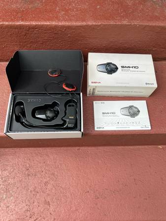 Motorcycle Intercom / Comms Sena SMH-10 1