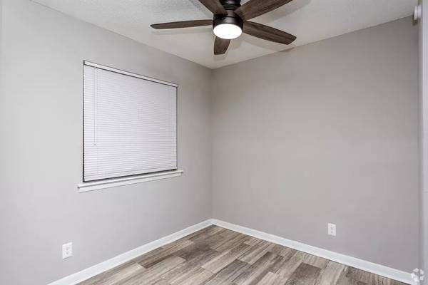 $1,399 / 2br - 1047ft2 - Purrfect home for you & your pet! 2 BR / 2 BA in Austell. (Austell)63963858874754120