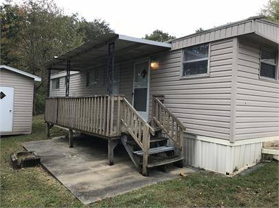 $950 / 1br - 1 bedroom mobile home in small park, great location (Weaverville)64029374695554120