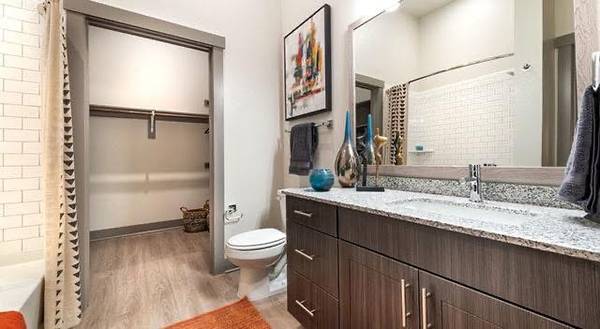 Urgent Move? Need help from a Locator? 1