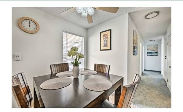 $3,090 / 3br - Fenced yard, Washer/Dryer, EV charging. Open 7 days till 9 pm. (Lake Murray/La Mesa/Grossmont)64037044664833122
