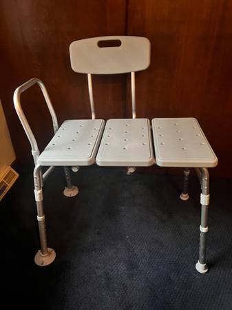 Bathtub Transfer Bench - Home health Care 1