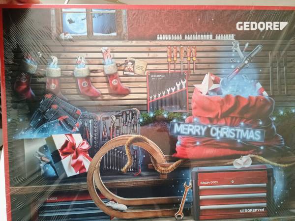 *SEALED* Geodore Red 44-Piece Ratcheting Screwdriver Set Advent Calend 1