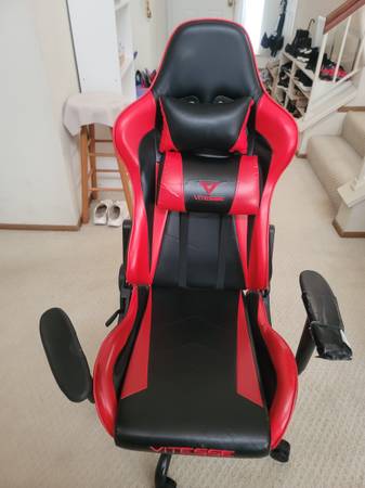 Free lounge chair and gaming chair 1