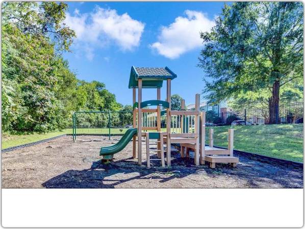 $1,618 / 3br - 1137ft2 - For affordable living in Hermitage, check out this 3 bed, 2 bath! (Hermitage)63680193448065120