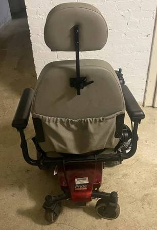 Jazzy Mobility Scooter 1133 1