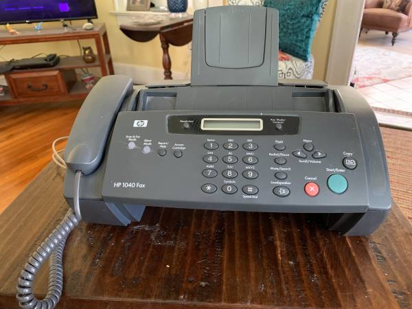 HP 1040 Fax Machine 1