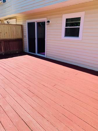 $2,300 / 3br - 1900ft2 - desirable town of Sykesville 3 finished levels Well Maintained (Sykesville)63694780260225122