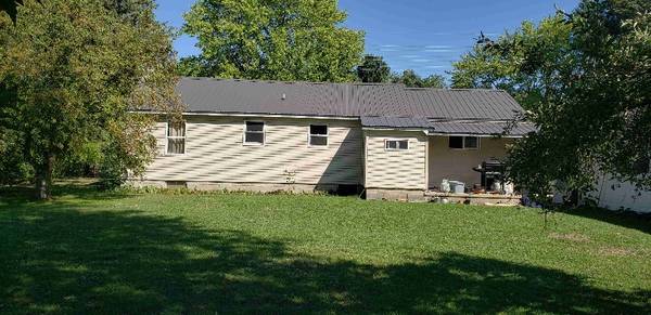 $2200.00 / 3br - 1300ft2 - 3 bed, 1 bath House in Traverse City64037723979906122
