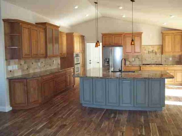 KITCHEN CABINETS & CUSTOM FURNITURE 1