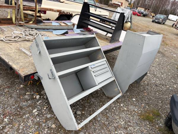 Van shelf’s 1