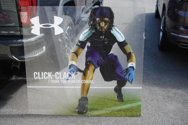Advertising plexiglass panel-Under Armor 1