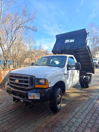 1999 Ford F350 Dump Truck 1