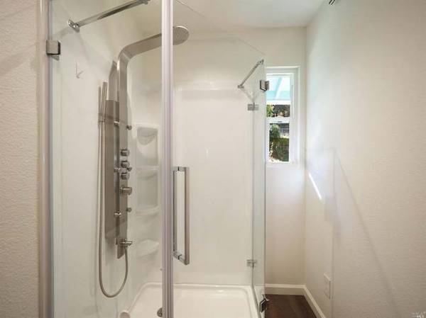 $1100.00 / 4br - House63667905490051123
