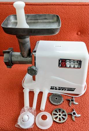 International STX Turbo Force Electric Meat Grinder & Sausage Stuffer 1