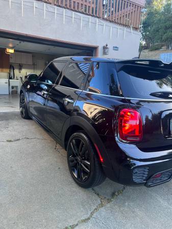 2021 Mini Cooper S JCW pkg - $18,500 (Castro Valley)63470421786881122