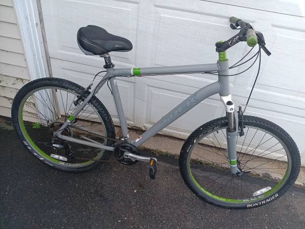 Trek 3700 Mountain Bike 1