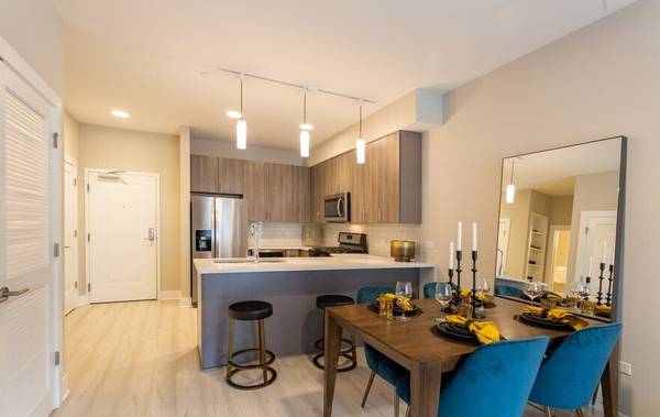 $1,600 / 1br - 744ft2 - Lincolnshire Apartment Sublease (Lincolnshire)63771219676931122