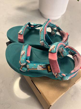 Teva Sandals - Hurricane XLT 2 - Child size 9 1