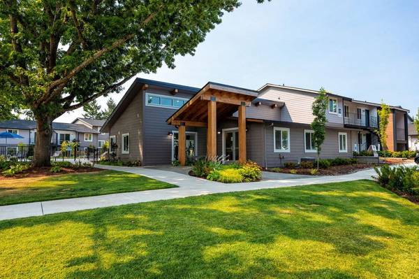 $1,499 / 2br - 789ft2 - Private Balcony or Patio, Upgraded Lighting, Disposal, Fitness Center (Tualatin)64039056337794120