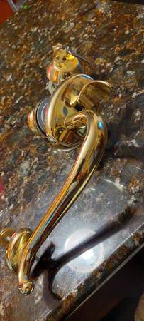 Gold door handle with deadbolt lock 1