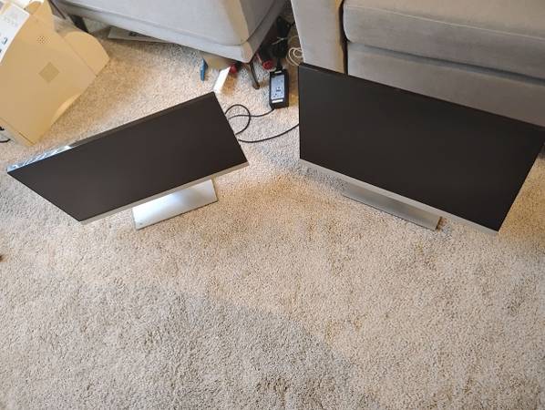 Monitors- AOC 215LM00036 I2267Fw 22” 1080p LED Monitor W/ Adapter
 1