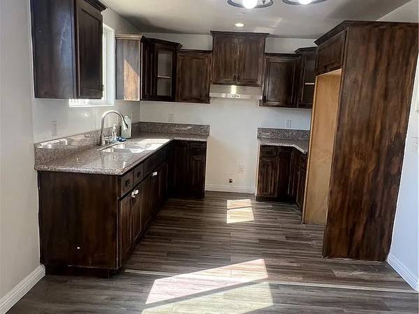 $640 / 2br - 700ft2 - SPACIOUS 1ST-FLOOR DUPLEX (Philadelphia)64046034642690123