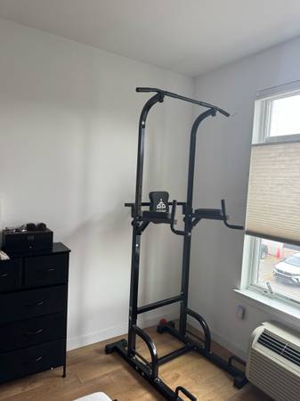 Pull up bar + Dips + Pushup 1
