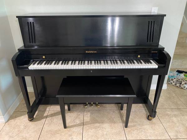 Baldwin Hamilton Upright Piano 1
